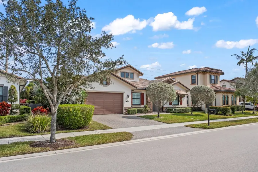 8840 E Watercrest Cir Circle E, Parkland, FL 33076 - #3