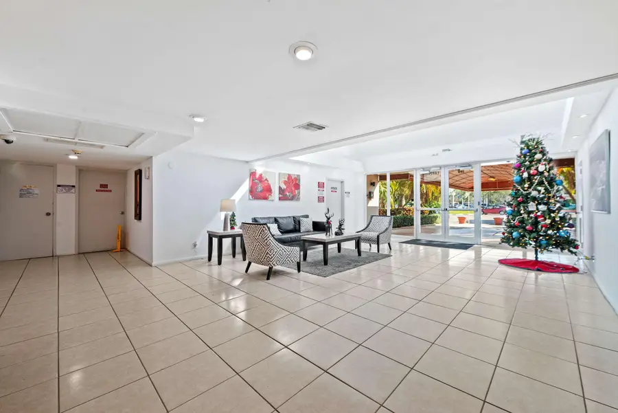 140 Lakeview Drive #103, Weston, FL 33326 - #2
