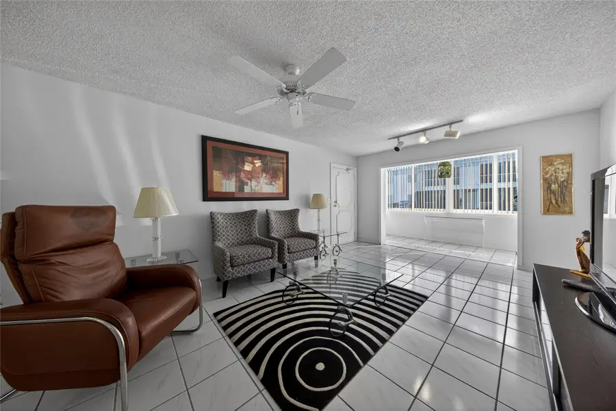 6253 Bay Club Drive #1, Fort Lauderdale, FL 33308 - #2
