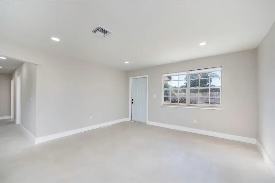 1161 NW 105th Terrace, Miami, FL 33150 - #2