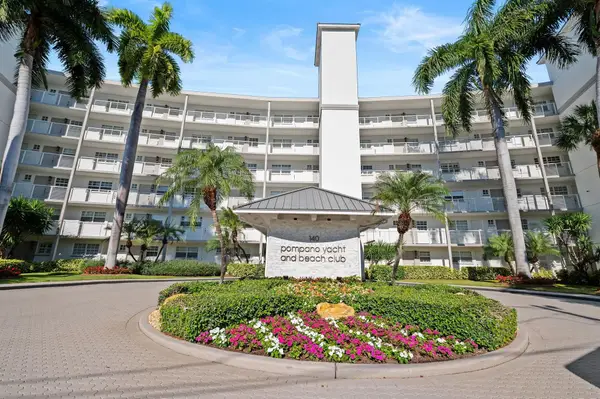 140 NE 28th Avenue #208, Pompano Beach, FL 33062