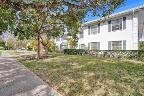 6750 NE 21st Road #123, Fort Lauderdale, FL 33308