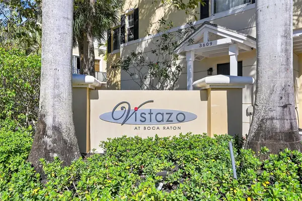 3605 NW 5th Terrace, Boca Raton, FL 33431