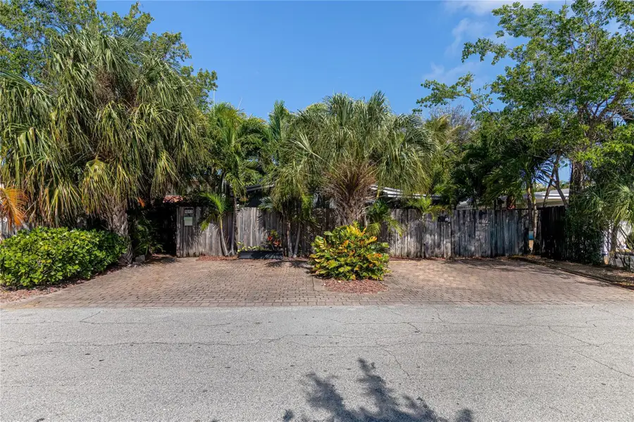 1009 NE 23rd Drive #1013 Ne 23 Dr, Wilton Manors, FL 33305 - #2
