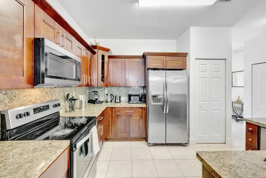 1816 SW 21st Street, Fort Lauderdale, FL 33315 - #3