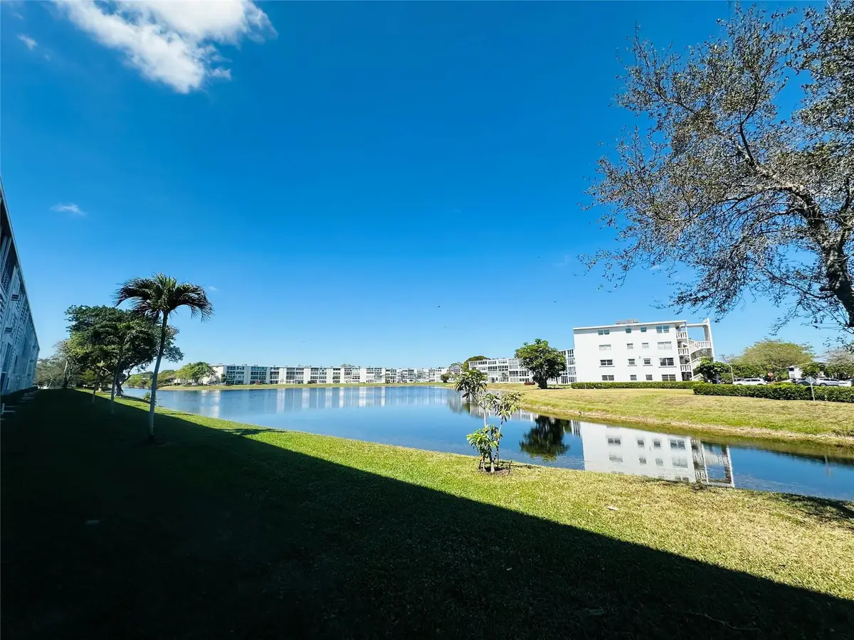 4050 Harwood E #4050, Deerfield Beach, FL 33442 - #1