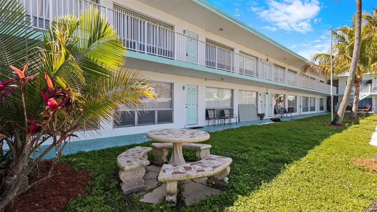 3212 NE 7th Place #12, Pompano Beach, FL 33062 - #1