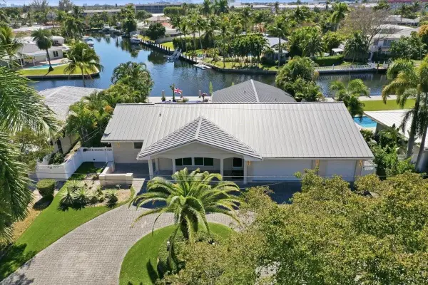 2830 NE 55th Street, Fort Lauderdale, FL 33308