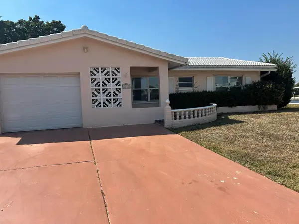 5807 NW 85th Avenue, Tamarac, FL 33321