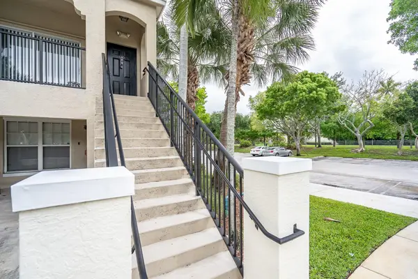 5800 W Sample Road #308, Coral Springs, FL 33067