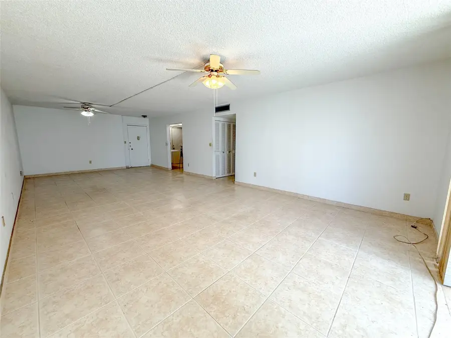 1401 S Ocean Drive #405, Hollywood, FL 33019 - #3