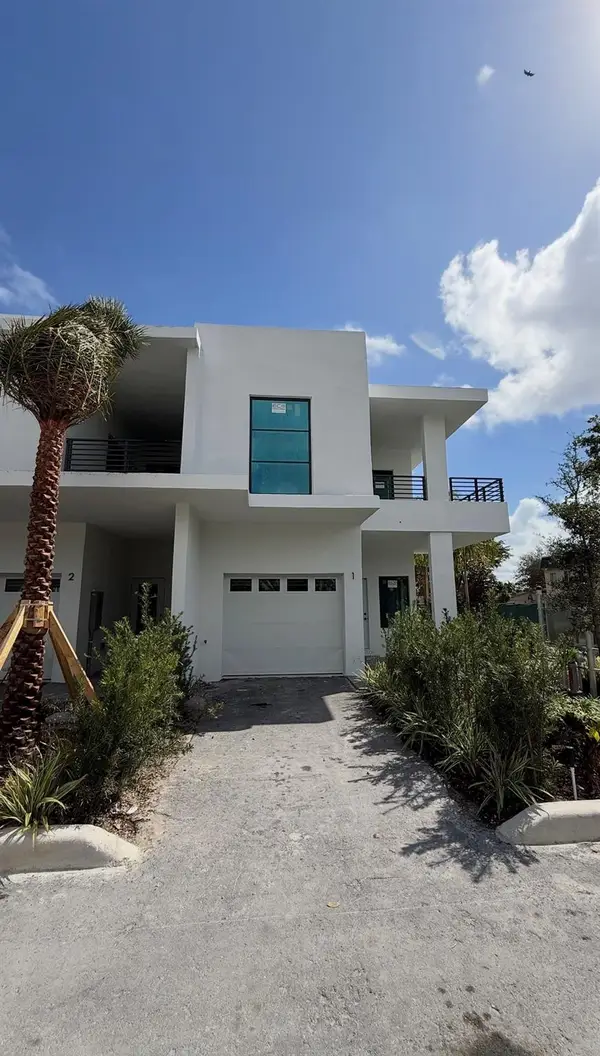 2511 Pierce Street #2, Hollywood, FL 33020
