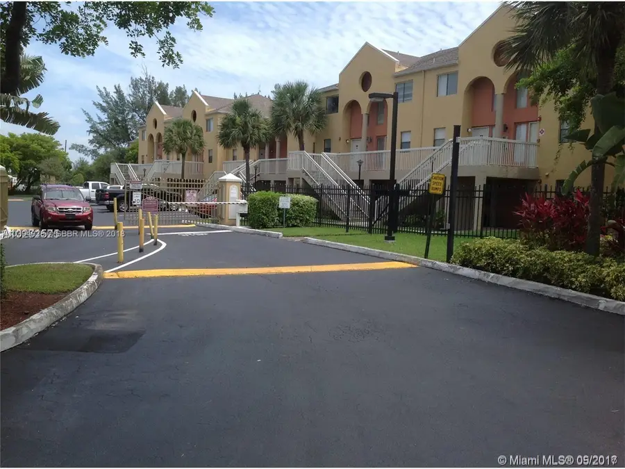 5200 NW 31st Ave #92, Fort Lauderdale, FL 33309 - #2