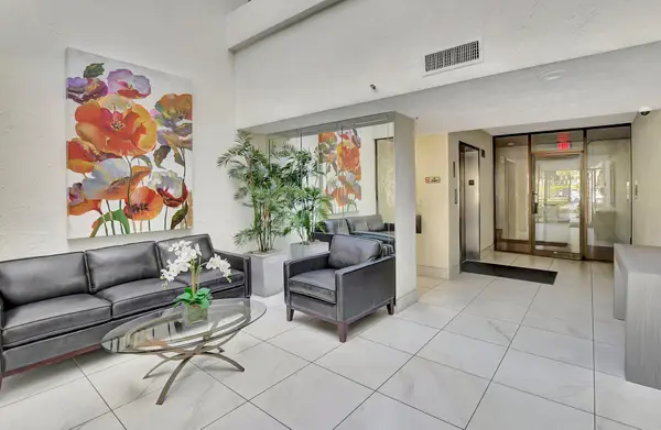 6420 Boca Del Mar #303, Boca Raton, FL 33433
