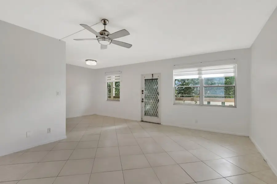 4064 Newport Q #4064, Deerfield Beach, FL 33442 - #3