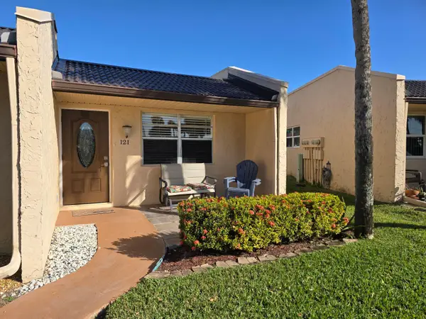 121 Lake Gloria Drive, West Palm Beach, FL 33411