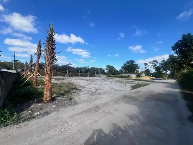 447 Tall Pines Road, West Palm Beach, FL 33415 - #3