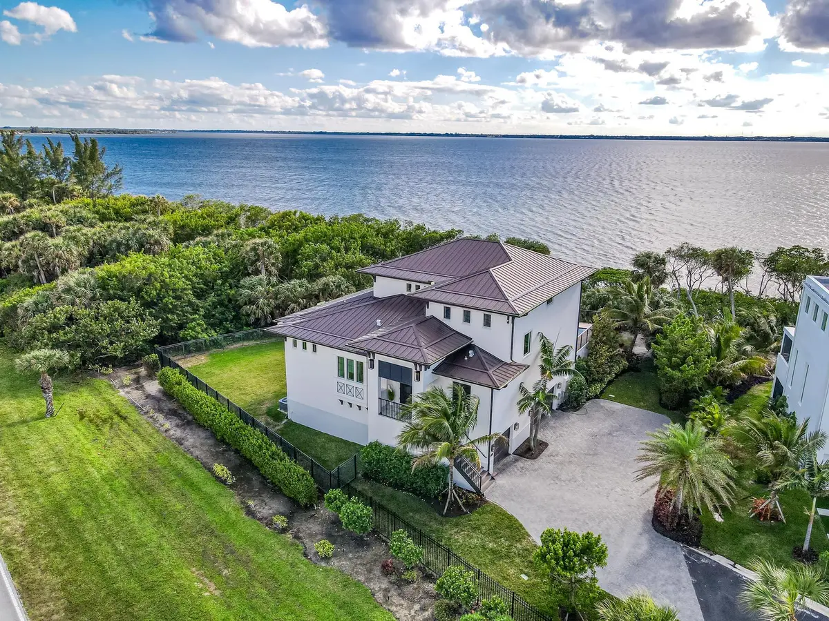 7683 Pelican Pointe Drive, Jensen Beach, FL 34957 - #1