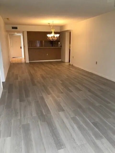 2811 Village Boulevard #202, West Palm Beach, FL 33409