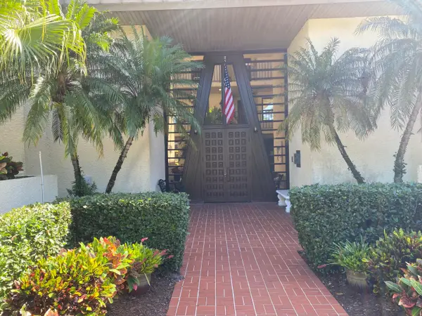 1800 SE Saint Lucie Boulevard #5-203, Stuart, FL 34996