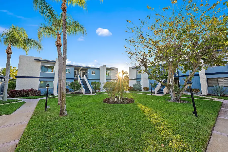 1561 NE 12th Terrace #C-14, Jensen Beach, FL 34957 - #3