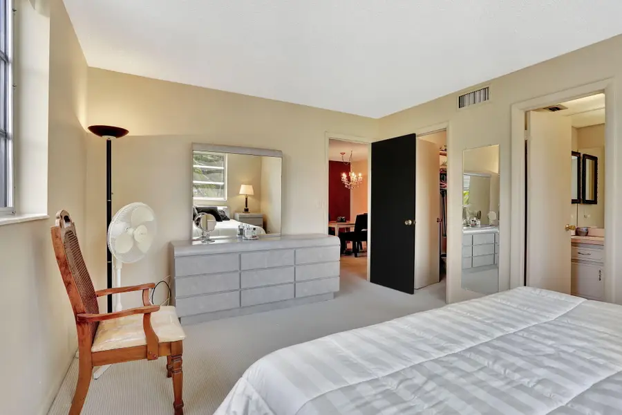 2951 NW 46th Avenue #201, Lauderdale Lakes, FL 33313 - #3