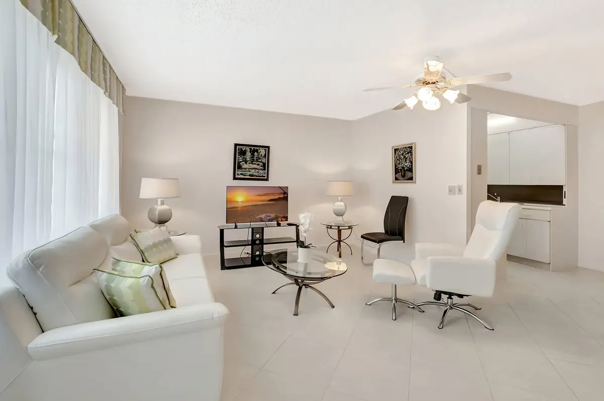 2043 Cambridge C, Deerfield Beach, FL 33442 - #1