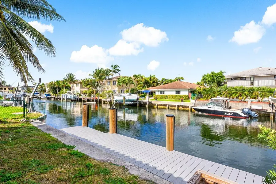 3163 NE 8th Avenue, Boca Raton, FL 33431 - #3