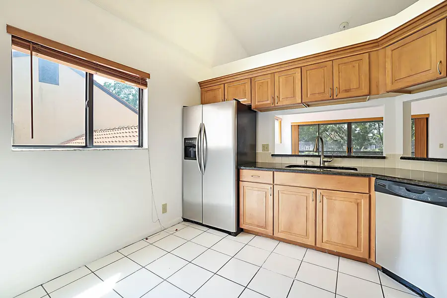 9 Va De Casas Sur #203, Boynton Beach, FL 33426 - #3