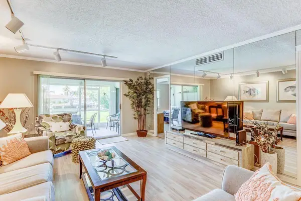 1160 Sugar Sands Boulevard #403 1st Fl, Singer Island, FL 33404