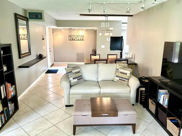 11231 Green Lake Drive #104, Boynton Beach, FL 33437