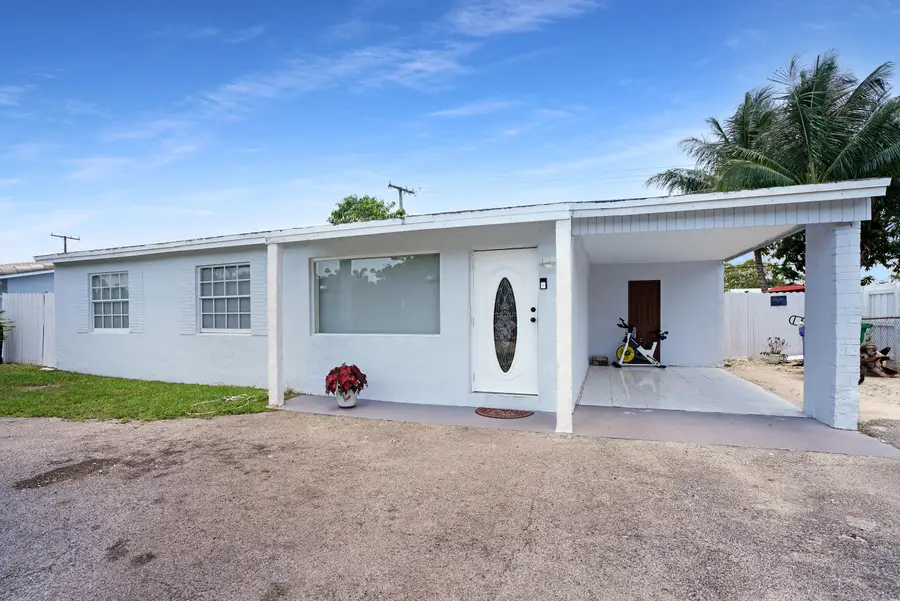 1395 SW 46 Th Avenue, Fort Lauderdale, FL 33317 - #2