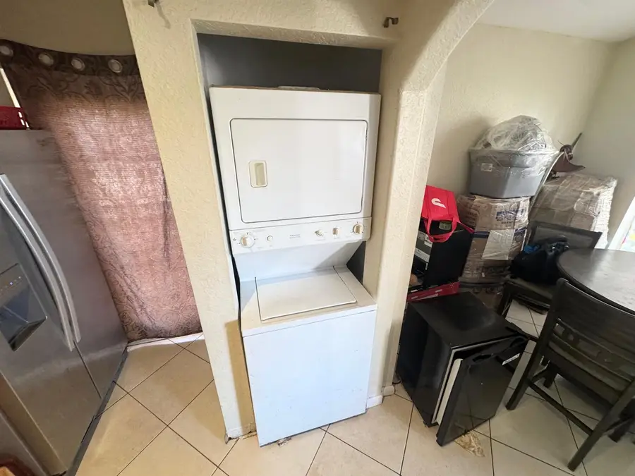 1123 E Windsor Avenue, West Palm Beach, FL 33401 - #3