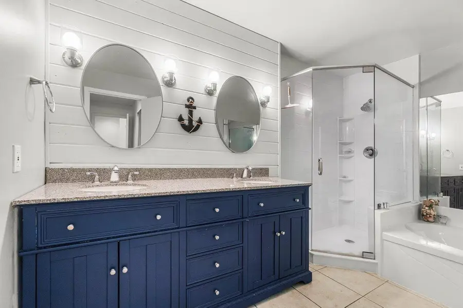 103 Half Moon Circle #E2, Hypoluxo, FL 33462 - #3