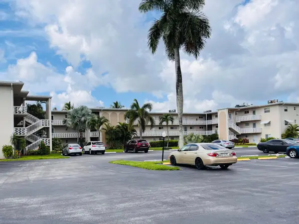 2812 S Garden Drive #206, Lake Worth, FL 33461
