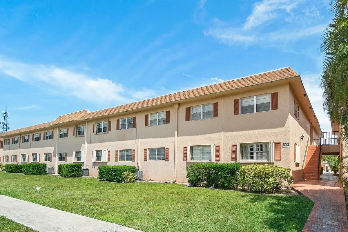 600 SW 2nd 2390 Avenue #2390, Boca Raton, FL 33432 - #1