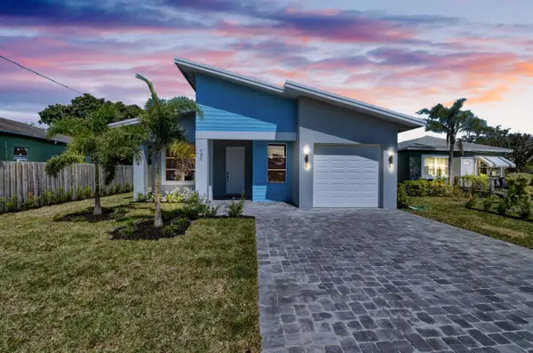 715 NW 1st Street, Delray Beach, FL 33444