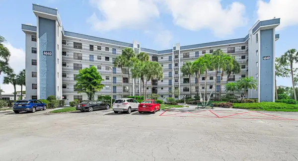 4640 Lucerne Lakes Boulevard #206, Lake Worth, FL 33467