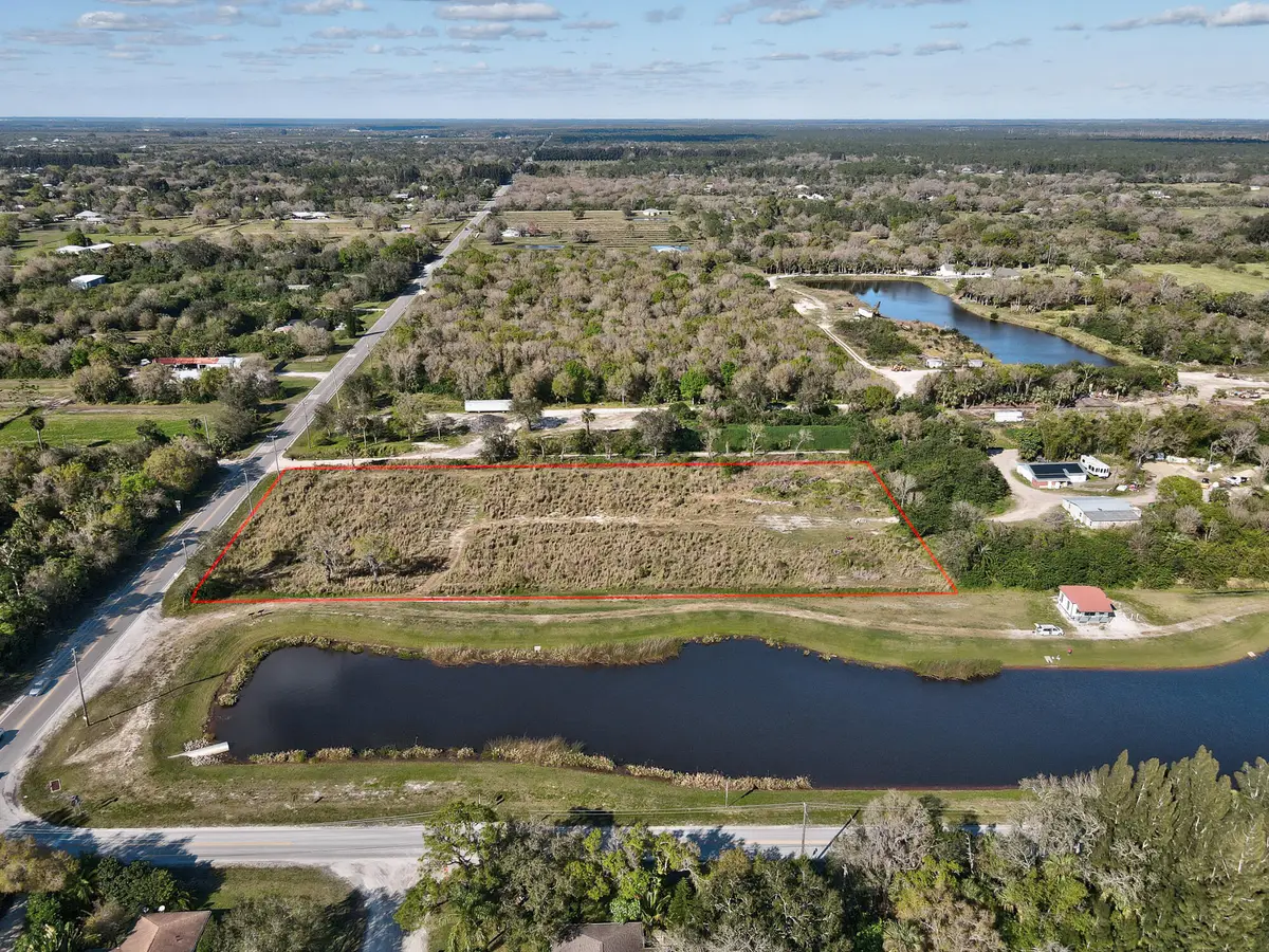13765 99th Street, Fellsmere, FL 32948 - #1