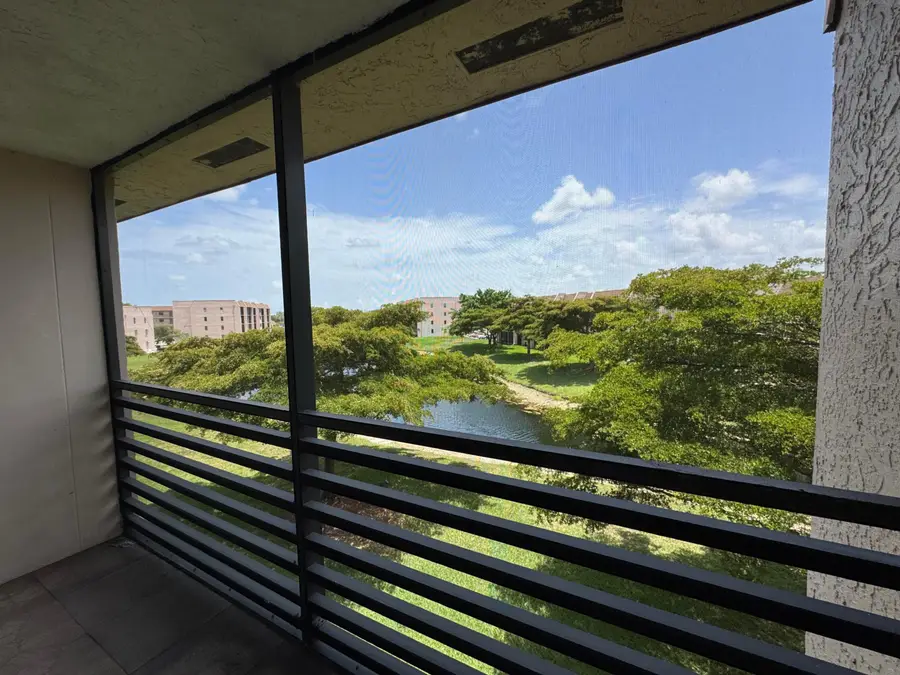10304 Sunrise Lakes Blvd #312, Sunrise, FL 33322 - #2