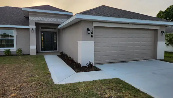 3009 SW Savona Boulevard, Port St Lucie, FL 34953