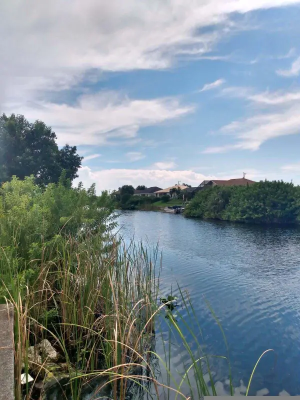2102 NW 9th Avenue, Cape Coral, FL 33993