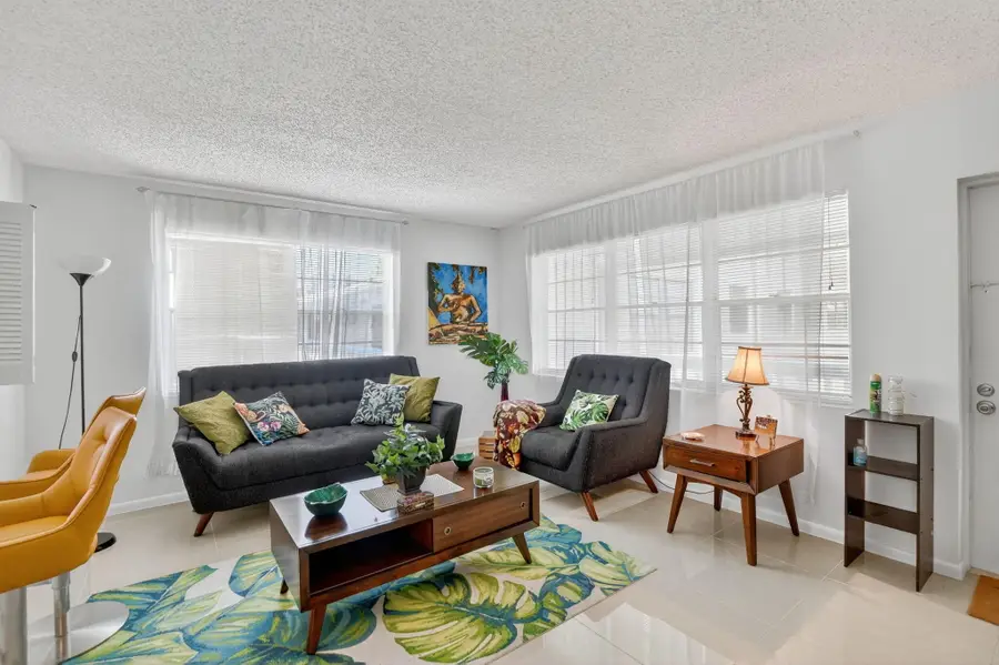 425 Durham N, Deerfield Beach, FL 33442 - #2