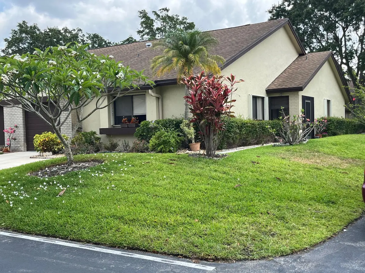 139 Meander Circle, Royal Palm Beach, FL 33411 - #1