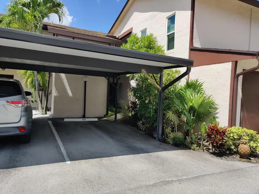 6531 SE Federal Highway #J202, Stuart, FL 34997 - #2