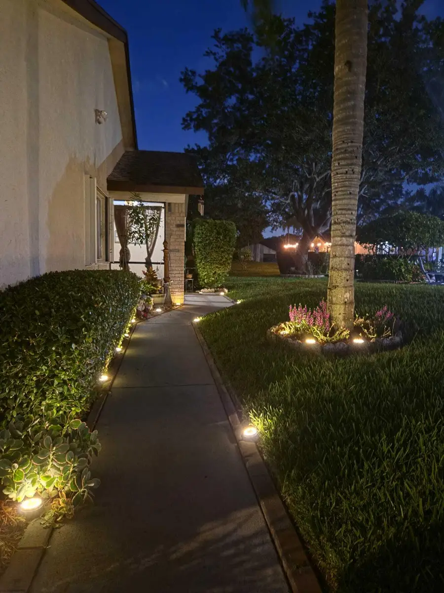 115 Ramblewood Circle, Royal Palm Beach, FL 33411 - #3