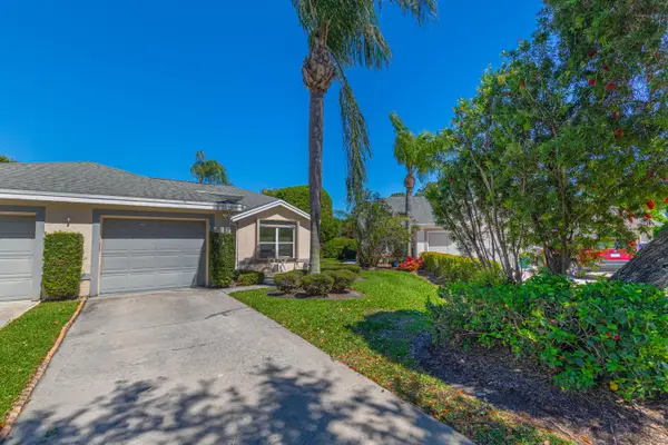 4293 SE Brittney Circle, Port St Lucie, FL 34952