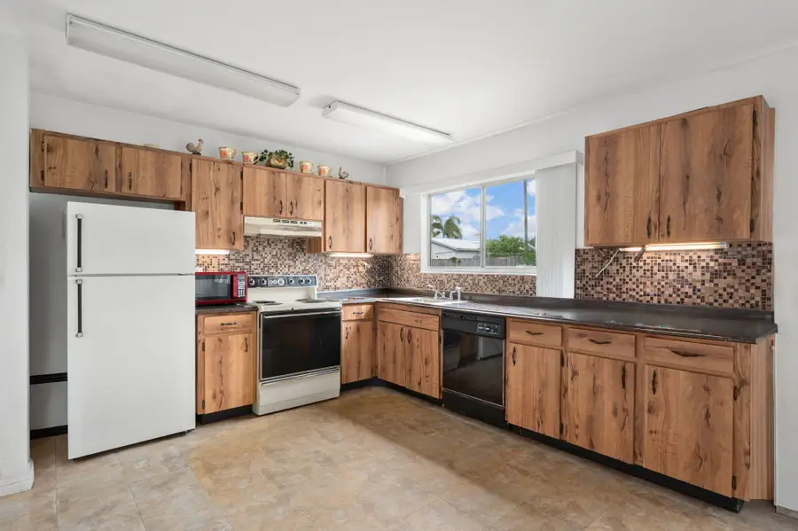 2118 SW Airoso Boulevard, Port Saint Lucie, FL 34984 - #3