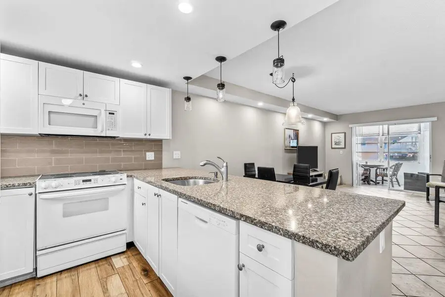 2191 NE 1st Court #Apt 106, Boynton Beach, FL 33435 - #3