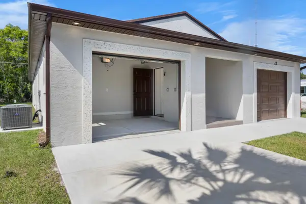 3 Palo Alto Lane, Port St Lucie, FL 34952